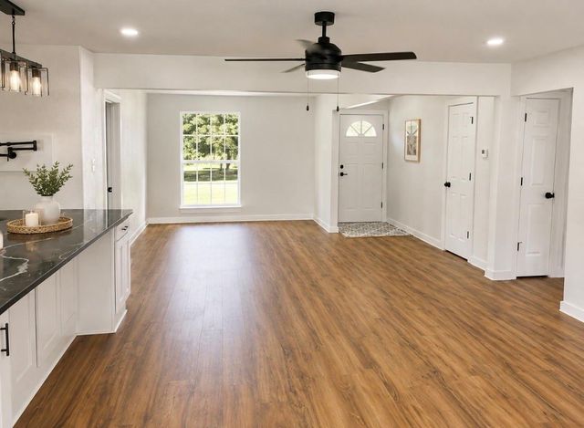 3935 Allen Road, Pearland, TX 77584
