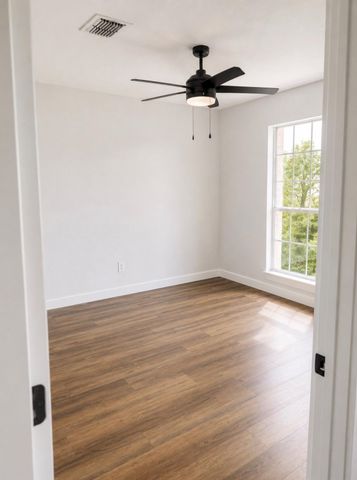 3935 Allen Road, Pearland, TX 77584