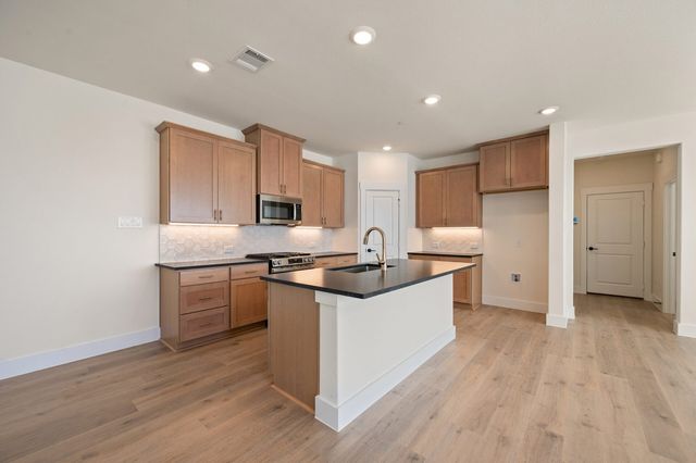 2547 Huxley Mews, Allen, TX 75013