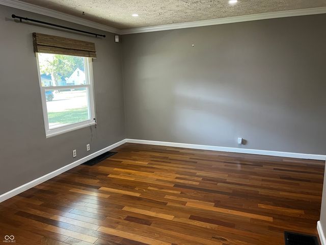 2204 Pamela Drive, Indianapolis, IN 46220