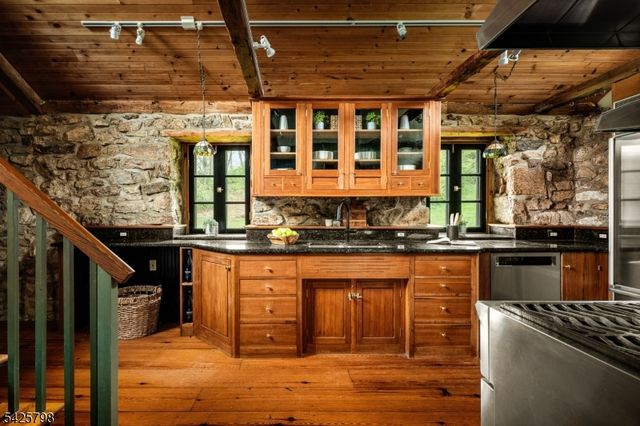 145 Mt Grove Rd, Lebanon Twp., NJ 07830