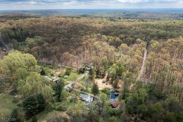 145 Mt Grove Rd, Lebanon Twp., NJ 07830