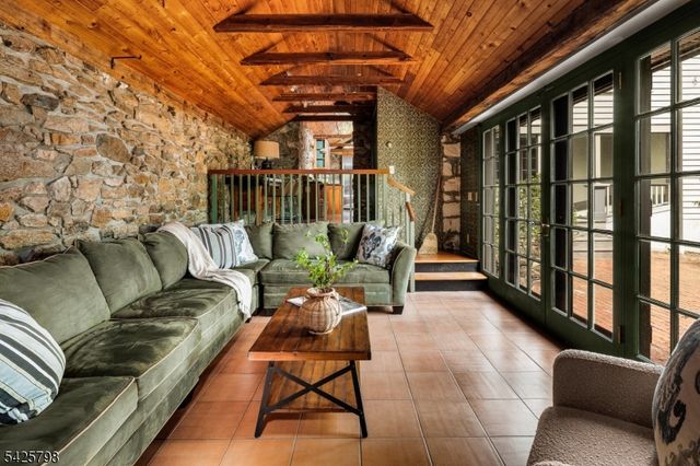 145 Mt Grove Rd, Lebanon Twp., NJ 07830