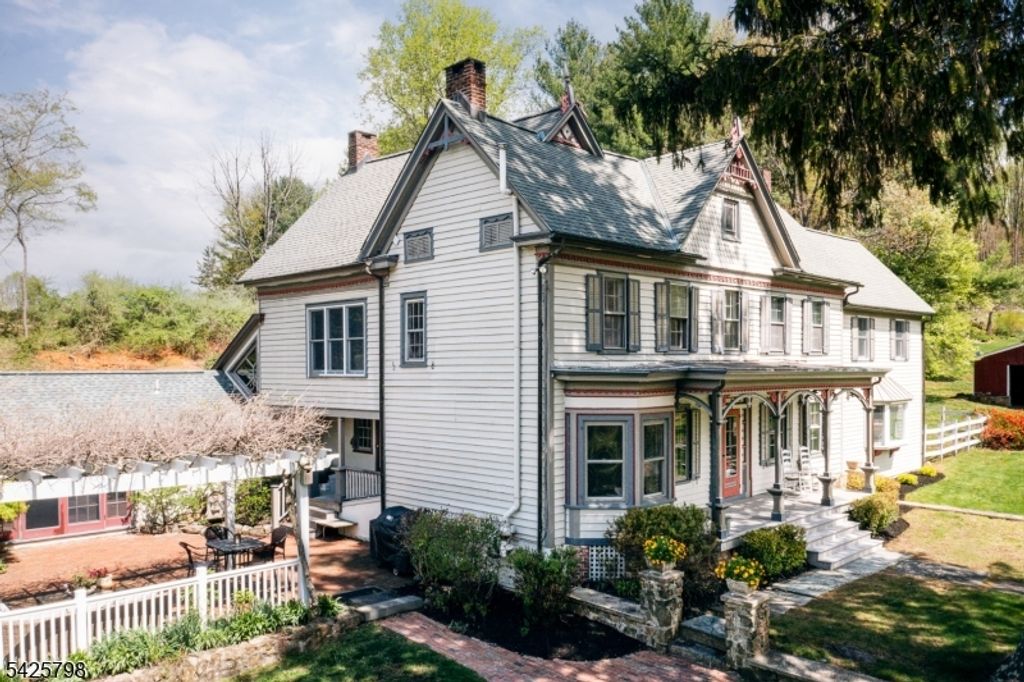 145 Mt Grove Rd, Lebanon Twp., NJ 07830