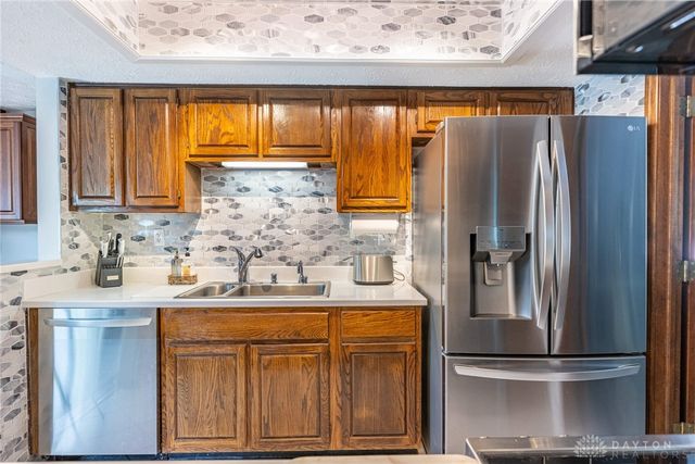 7821 Stanley Mill Drive, Centerville, OH 45459