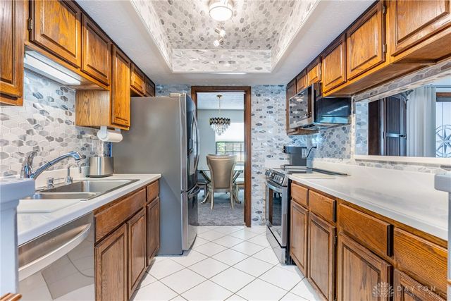 7821 Stanley Mill Drive, Centerville, OH 45459