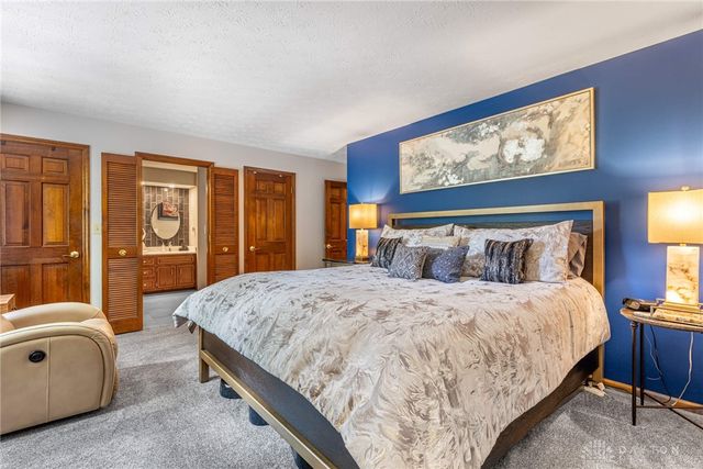 7821 Stanley Mill Drive, Centerville, OH 45459