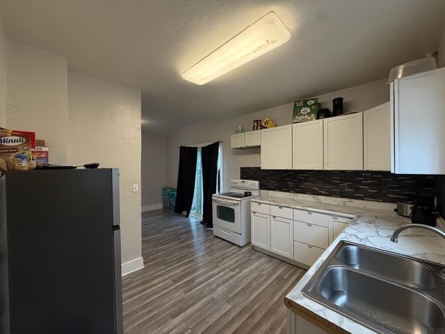 817 Dawson Street, Waterloo, IA 50703