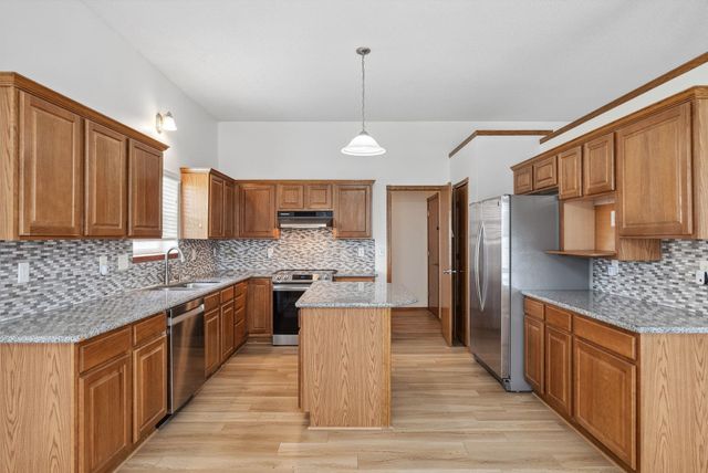 11432 E PINEMEADOW COURT, Wichita, KS 67206