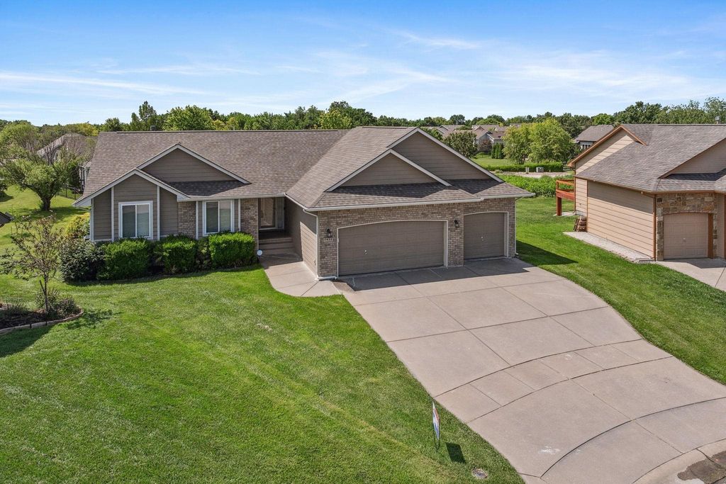 11432 E PINEMEADOW COURT, Wichita, KS 67206