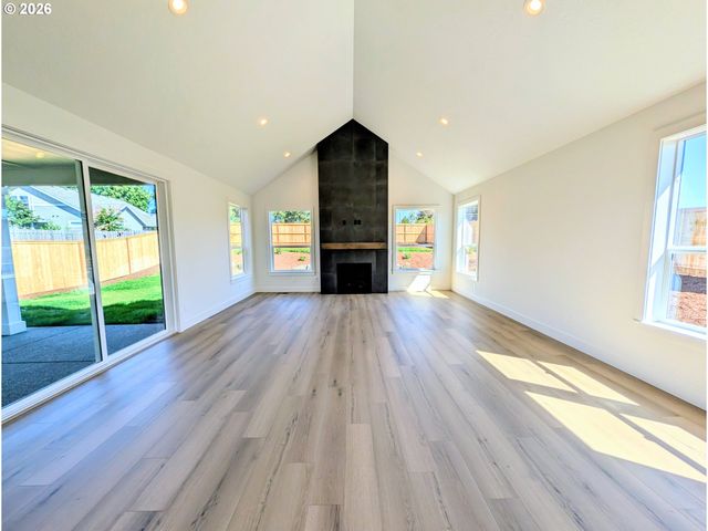 5492 Terra Cotta Se, Salem, OR 97306