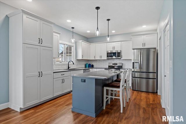 3608 Wittington Court, Springfield, IL 62704