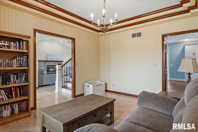 3608 Wittington Court, Springfield, IL 62704