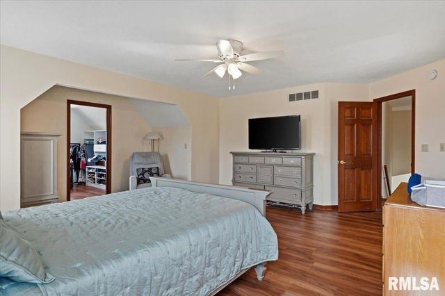 3608 Wittington Court, Springfield, IL 62704