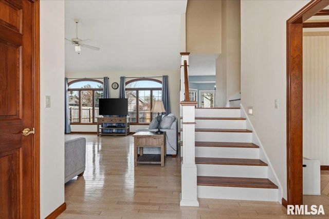 3608 Wittington Court, Springfield, IL 62704