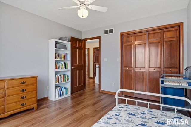 3608 Wittington Court, Springfield, IL 62704