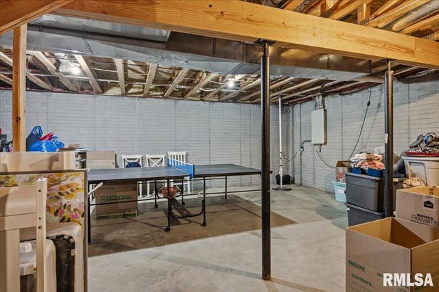 3608 Wittington Court, Springfield, IL 62704