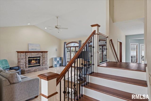 3608 Wittington Court, Springfield, IL 62704