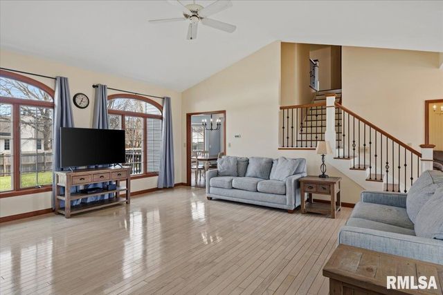 3608 Wittington Court, Springfield, IL 62704