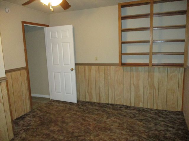 261 AIRPORT Road, Emory, TX 75440