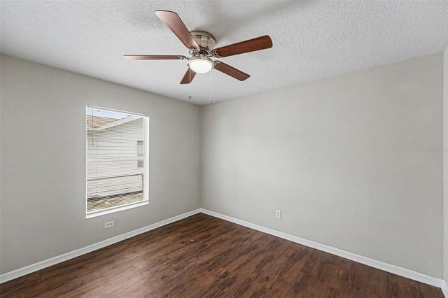 1602 E NORTH BAY STREET, Tampa, FL 33610