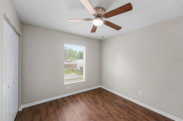1602 E NORTH BAY STREET, Tampa, FL 33610