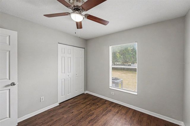 1602 E NORTH BAY STREET, Tampa, FL 33610