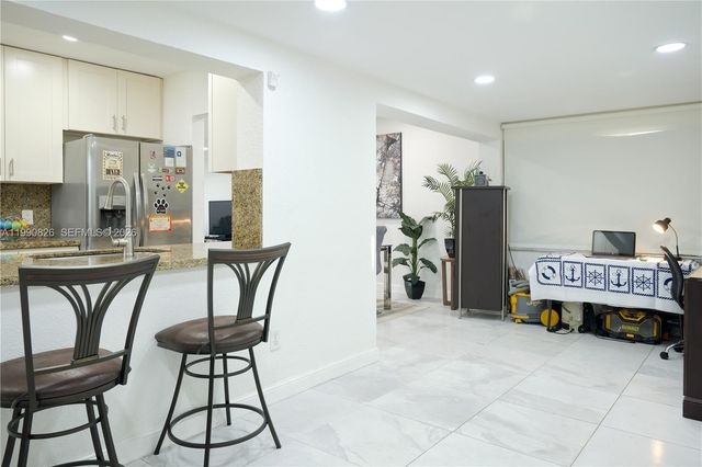 4391 NW 12th Ter, Deerfield Beach, FL 33064