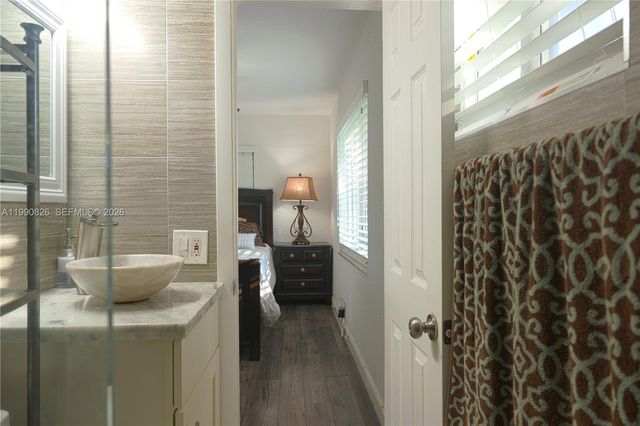 4391 NW 12th Ter, Deerfield Beach, FL 33064