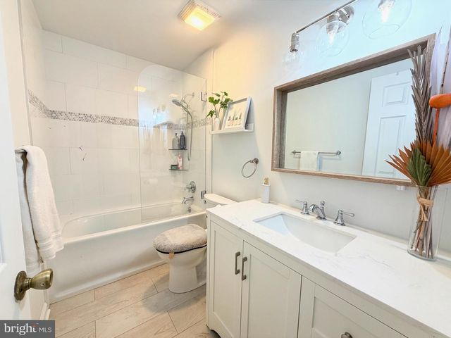37 GALLO, Lawrence, NJ 08648