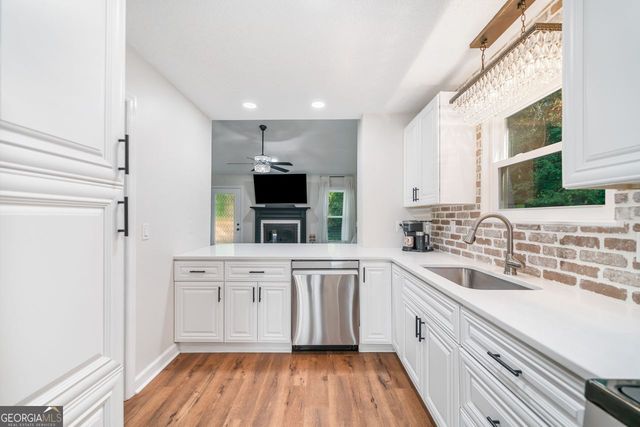 1139 Shiloh Lane NW, Kennesaw, GA 30144