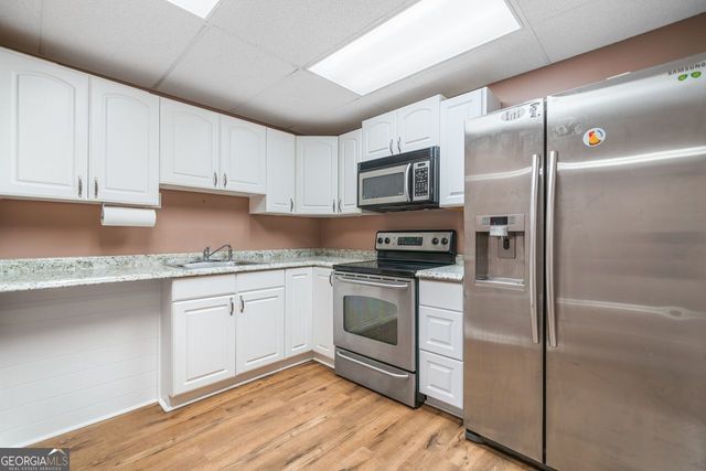 1139 Shiloh Lane NW, Kennesaw, GA 30144
