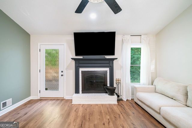1139 Shiloh Lane NW, Kennesaw, GA 30144