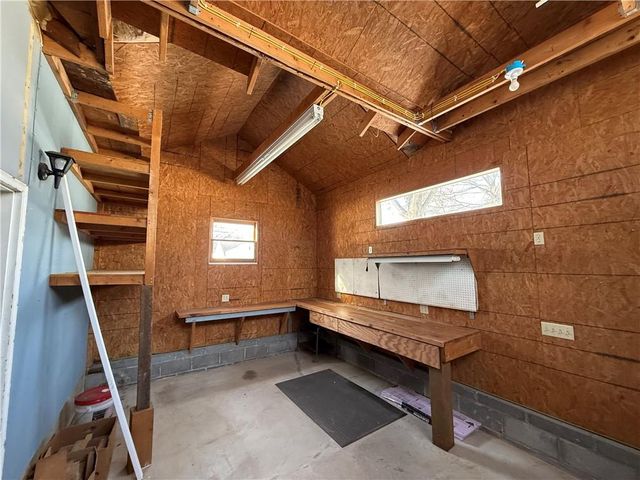 2307 S Homer Street, Pittsburg, KS 66762