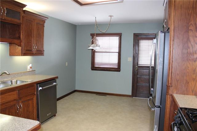 2307 S Homer Street, Pittsburg, KS 66762