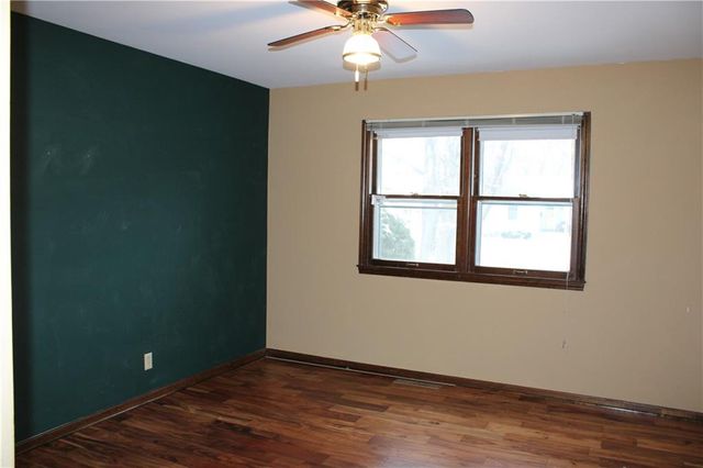 2307 S Homer Street, Pittsburg, KS 66762