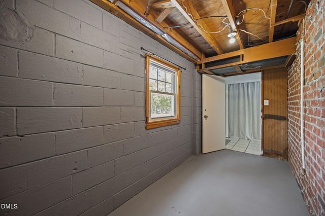 3521 Huntleigh Drive, Raleigh, NC 27604