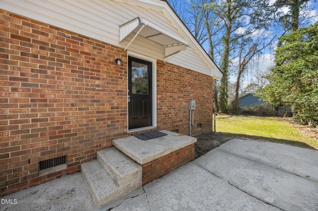 3521 Huntleigh Drive, Raleigh, NC 27604