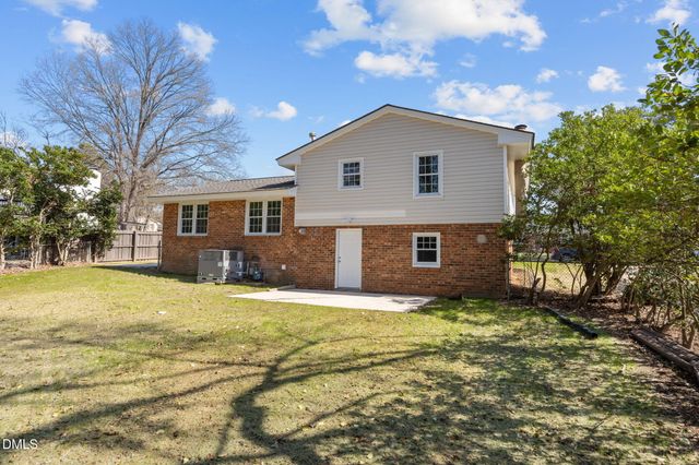 3521 Huntleigh Drive, Raleigh, NC 27604