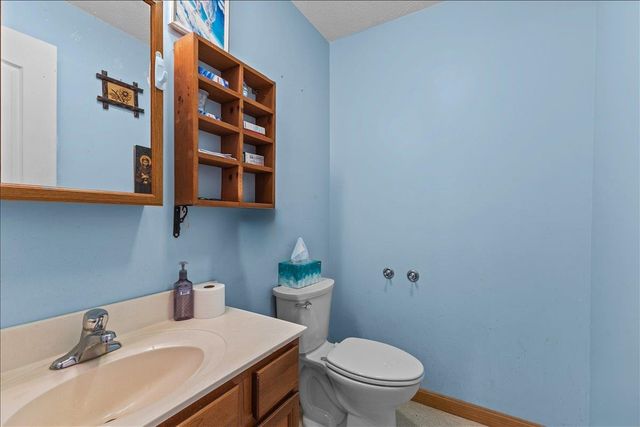 182 Forest Heights Road, Sheldon, VT 05483