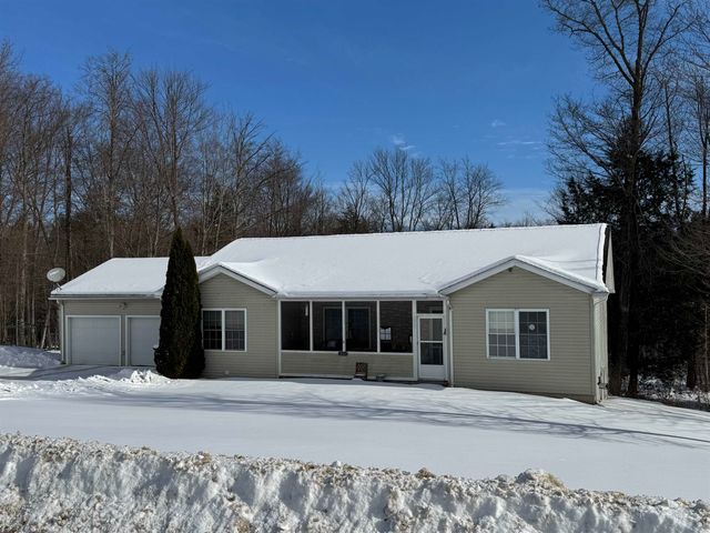 182 Forest Heights Road, Sheldon, VT 05483