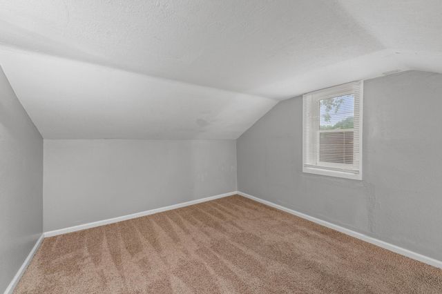 605 S Mission, Wichita, KS 67207