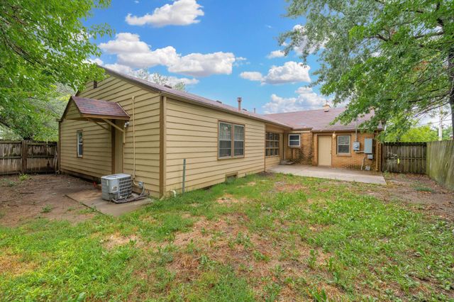 605 S Mission, Wichita, KS 67207