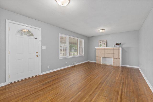 605 S Mission, Wichita, KS 67207