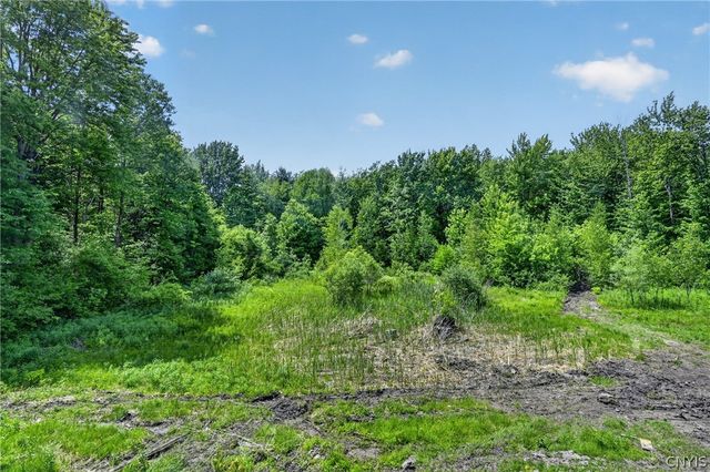 2433 County Route 6, Volney, NY 13069