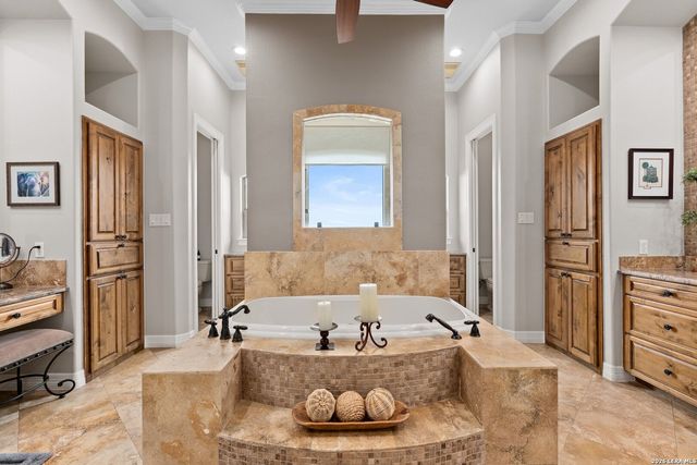 136 Park Ridge, Boerne, TX 78006