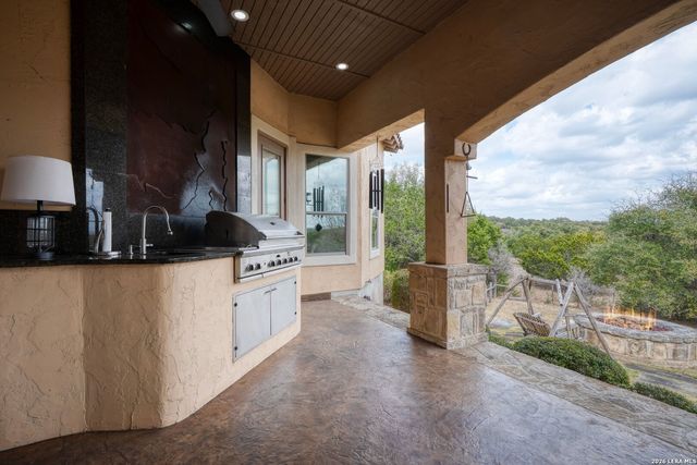 136 Park Ridge, Boerne, TX 78006