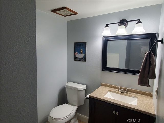 14435 Valerio 15, Van Nuys, CA 91405