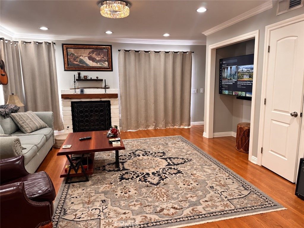 14435 Valerio 15, Van Nuys, CA 91405