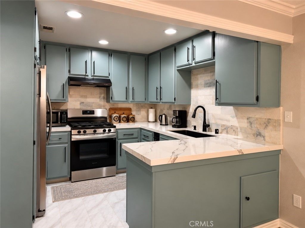 14435 Valerio 15, Van Nuys, CA 91405 — photo 4